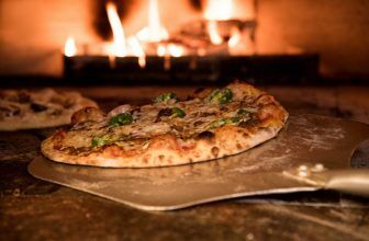 Outdoor pizza ovens